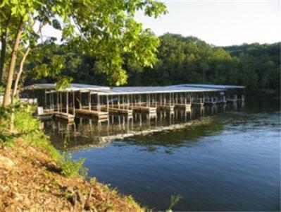 Holiday Shores Resort 오사지비치 외부 사진